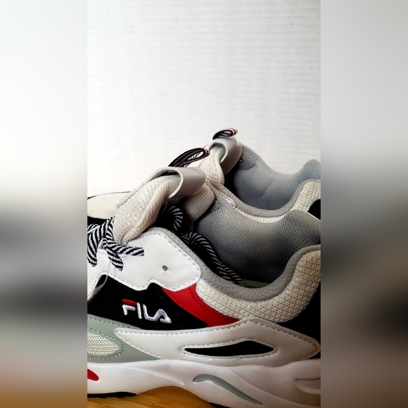 Fila Ray Tracer retro trainers - Picture 4 of 5